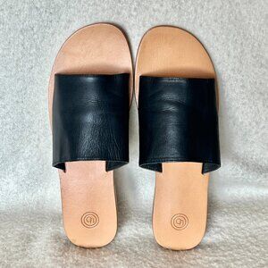 EUC - Urban Outfitters Soft Genuine Leather Slide Sandal - Black & Tan - Size: 7